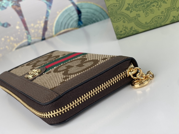 グッチ財布コピー内部構造